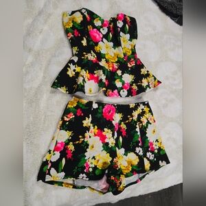 Floral Women's Shorts Set